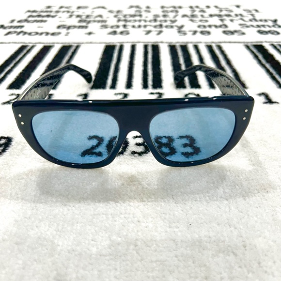 Azzedine Alaia Paris Rectangular Dark Navy Blue Sunglasses. main image 6